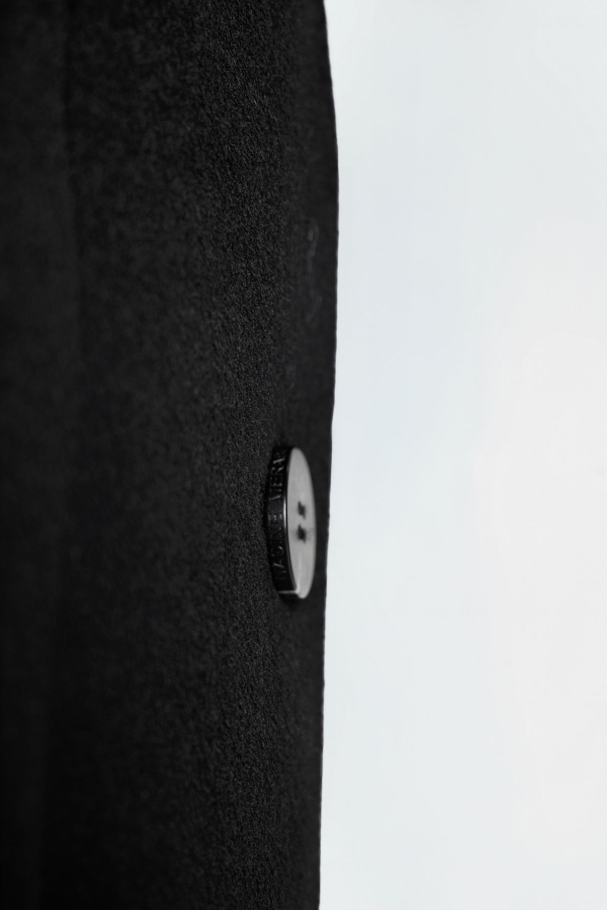 ASHLEY BLACK COAT