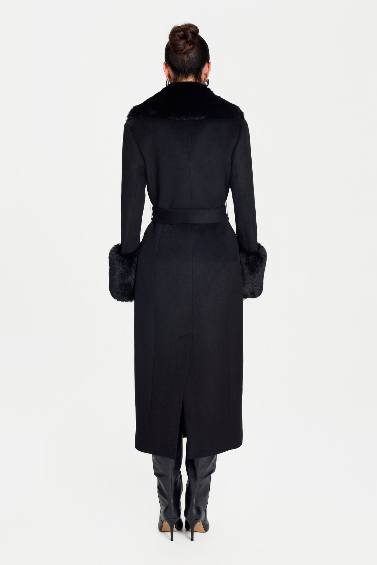 ASHLEY BLACK COAT